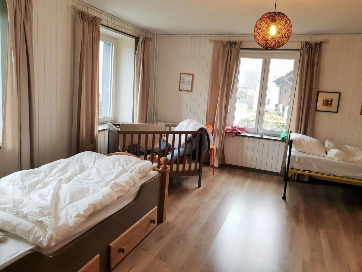 Au Petit Bonheur Panzió Courgenay Kültér fotó
